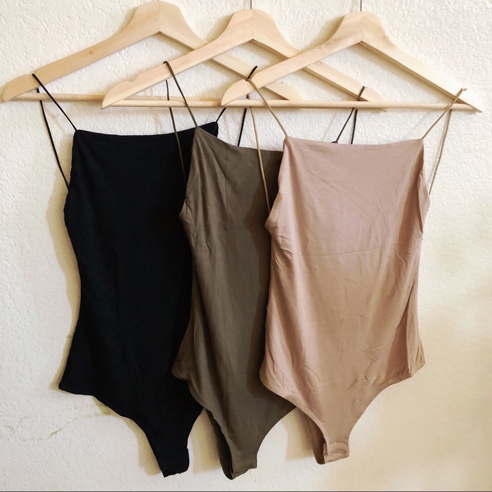 🔻SALE Olivia Open Back Bodysuit in Olive - Picture 5 of 7